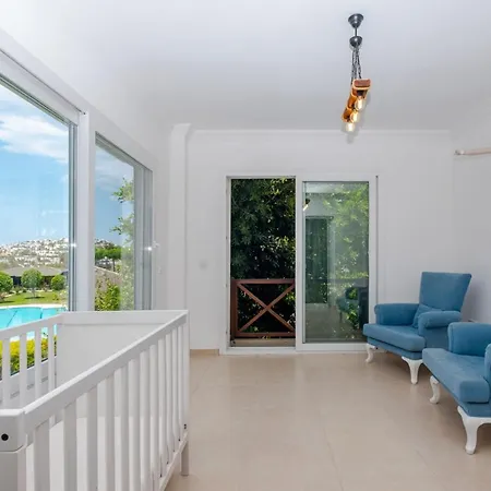 Apartamento House With Sea View And Shared Pool In Bodrum Turgutreis