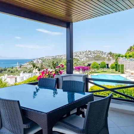 House With Sea View And Shared Pool In Bodrum Apartamento Turgutreis